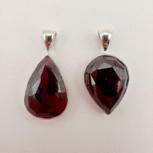 New Featured Stones garnet red faceted tear drop Pur Crystal Garnet, Red, Pendant, Multifaceted Transparent Gemstone, Teardrop, All Natural 1.5-2.5g